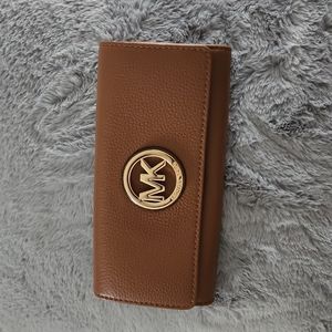 Michael Kors Fulton Continental Leather